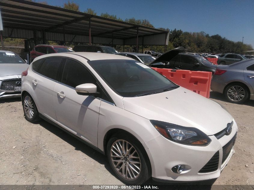 2014 FORD FOCUS TITANIUM - 1FADP3N23EL109119