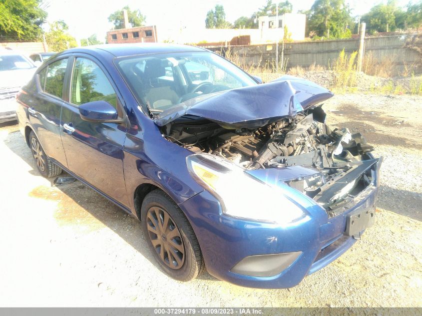 3N1CN7AP8KL875208 Nissan Versa S/S PLUS/SV