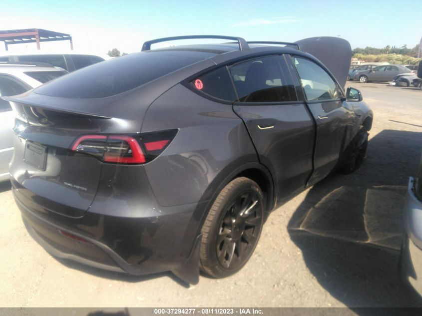 2023 TESLA MODEL Y - 7SAYGDEE7PF812971