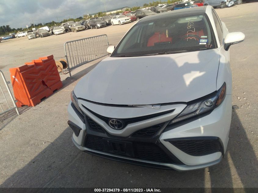 2021 TOYOTA CAMRY XSE - 4T1K61AK8MU490145