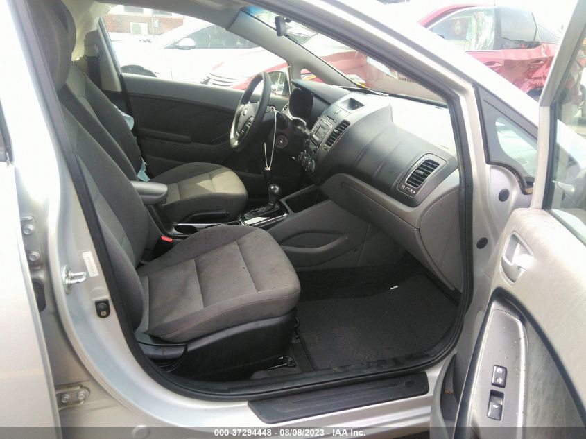 2017 KIA FORTE LX - 3KPFK4A79HE084975