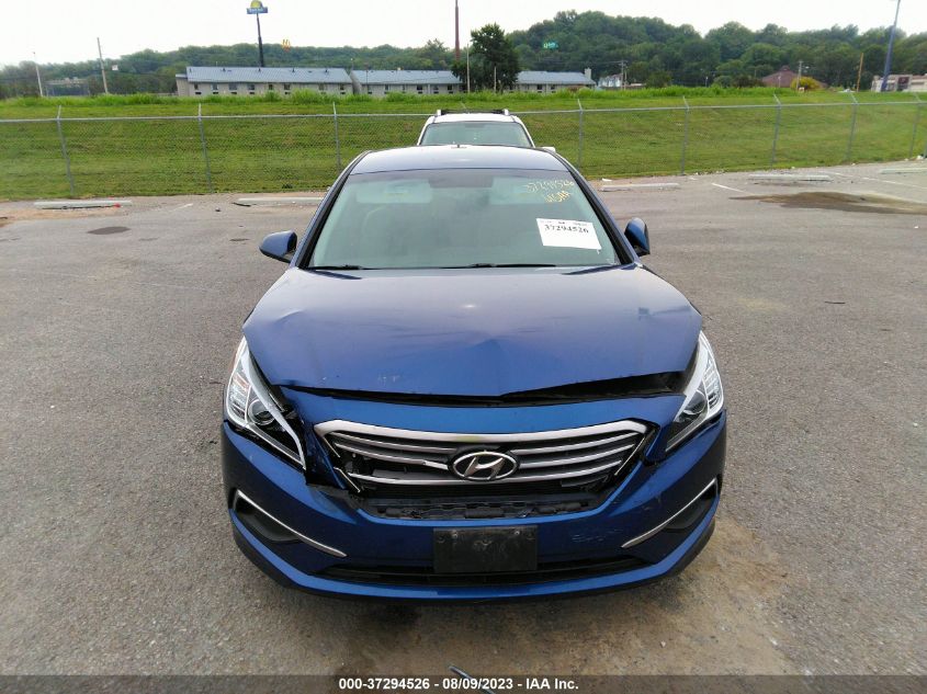 2017 HYUNDAI SONATA SE - 5NPE24AF9HH460234