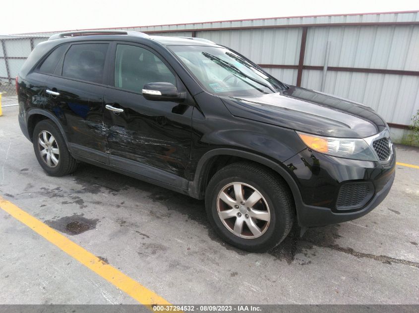 2013 KIA SORENTO LX - 5XYKT4A29DG403577