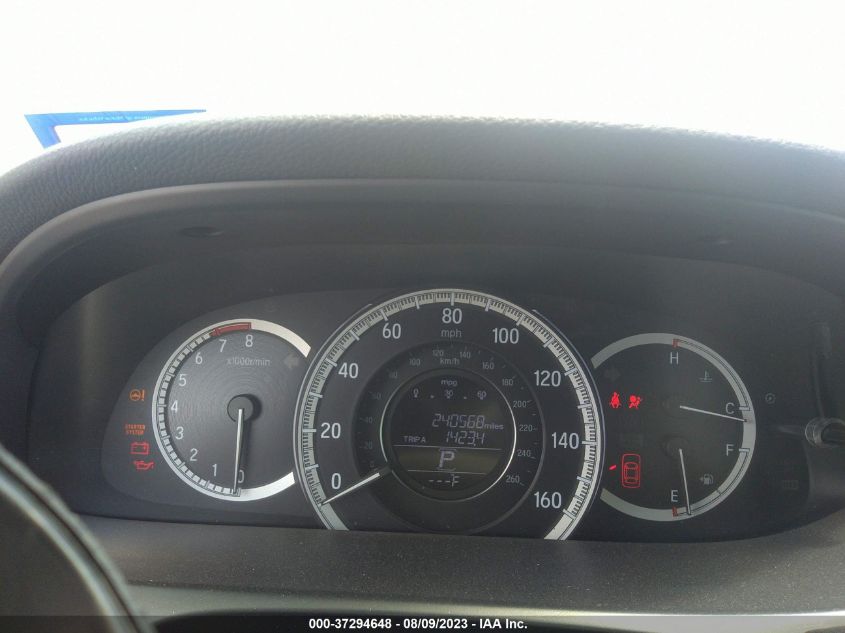 2016 HONDA ACCORD SEDAN EX-L - 1HGCR2F82GA021398