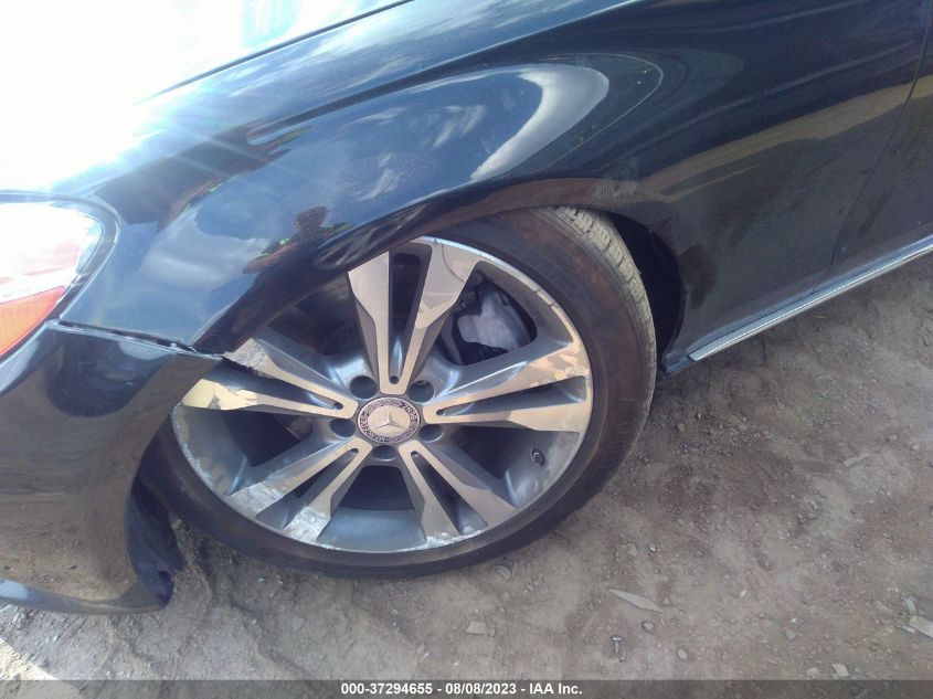 2015 MERCEDES-BENZ C-CLASS C 300 - 55SWF4JB0FU079257