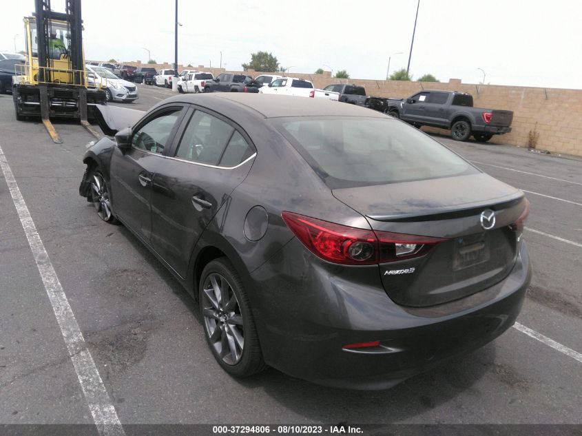 2018 MAZDA MAZDA3 4-DOOR TOURING - 3MZBN1V37JM271636