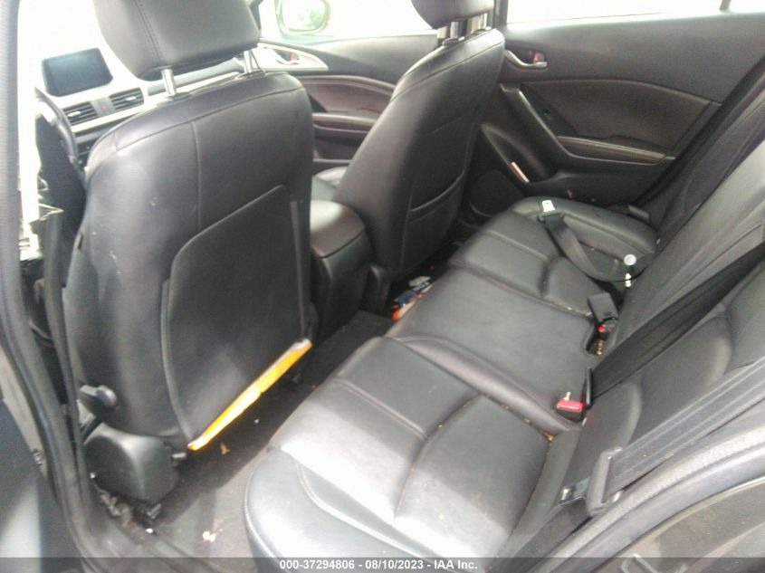 2018 MAZDA MAZDA3 4-DOOR TOURING - 3MZBN1V37JM271636
