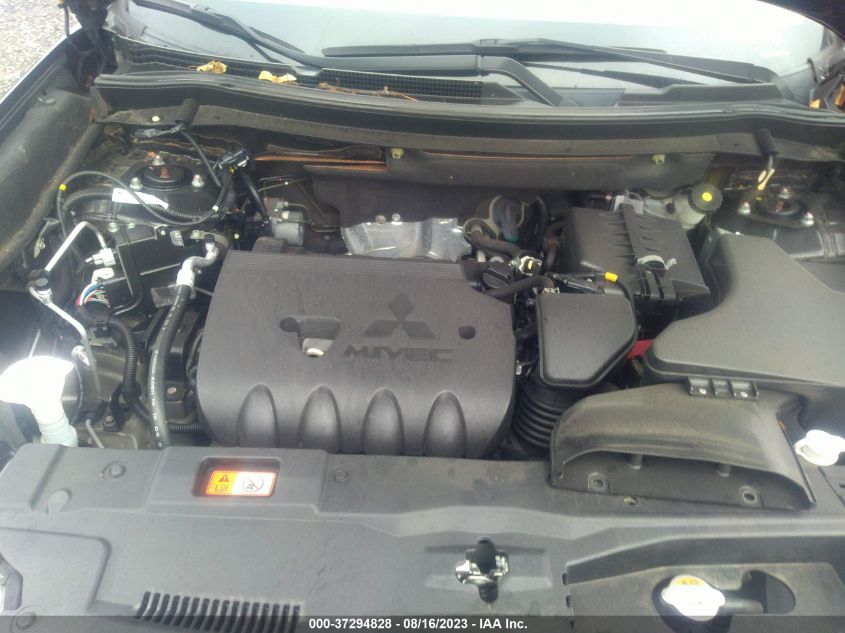 2020 MITSUBISHI OUTLANDER ES/SE/SEL/LE/SP - JA4AZ3A38LZ029356