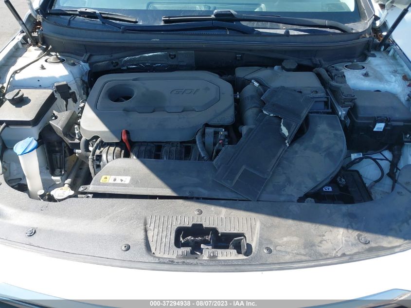 2016 HYUNDAI SONATA 2.4L SE - 5NPE24AF0GH270952