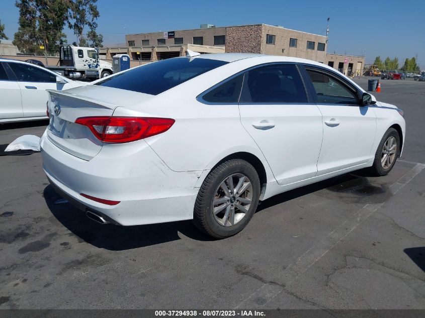 2016 HYUNDAI SONATA 2.4L SE - 5NPE24AF0GH270952