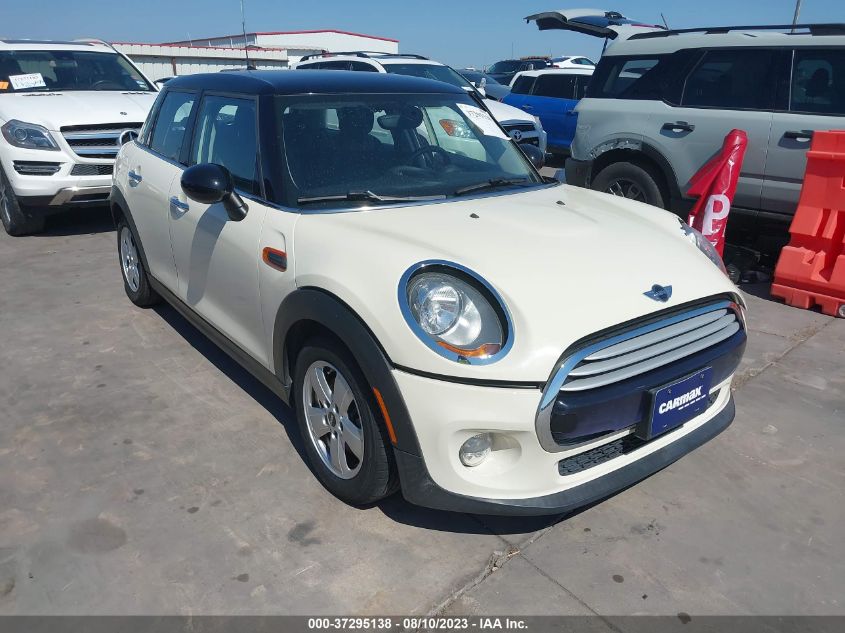 2015 MINI COOPER HARDTOP 4 DOOR - WMWXS5C59FT830770