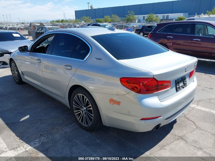 2019 BMW 5 SERIES 530E IPERFORMANCE - WBAJA9C50KB393080