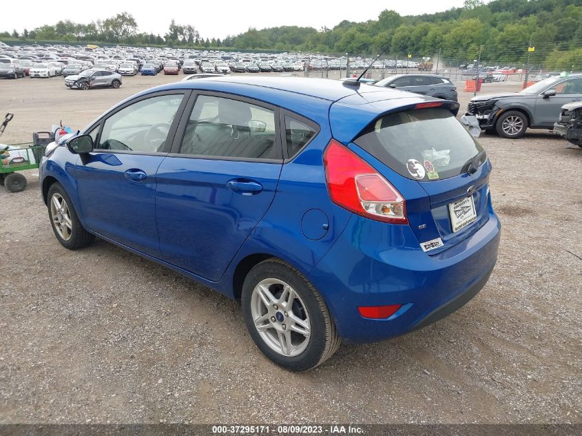 3FADP4EJ5KM117827 Ford Fiesta SE 3