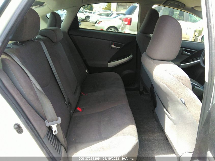 2015 TOYOTA PRIUS FOUR - JTDKN3DUXF0476810