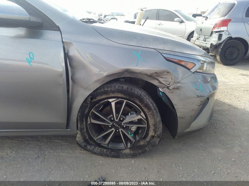 2023 KIA FORTE LXS - 3KPF24AD6PE604568