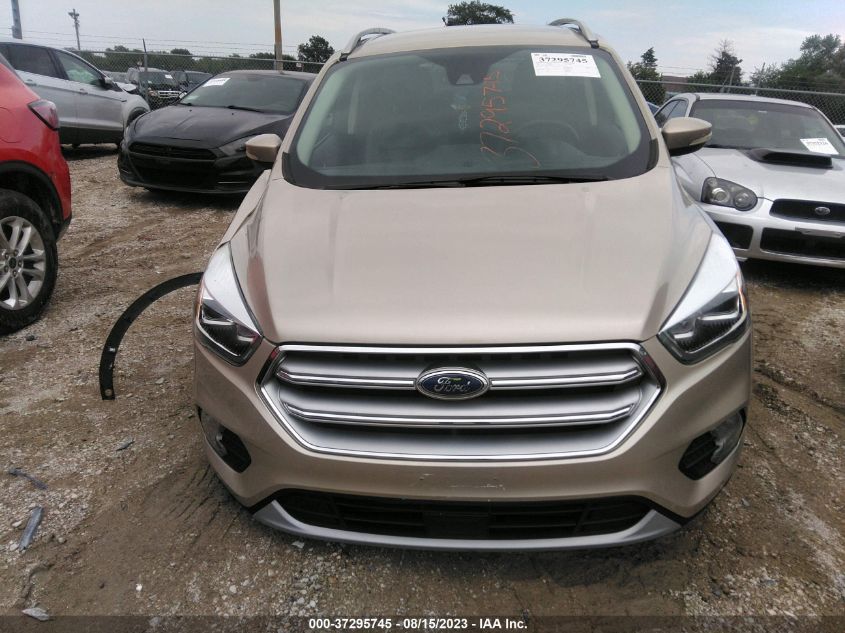 1FMCU9J93HUB59369 2017 FORD ESCAPE, photo no. 12