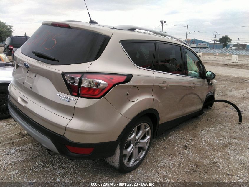 1FMCU9J93HUB59369 2017 FORD ESCAPE, photo no. 4