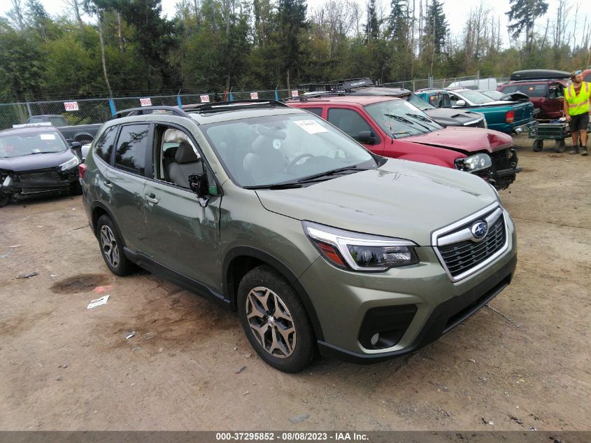 2021 SUBARU FORESTER PREMIUM - JF2SKAFC5MH560387
