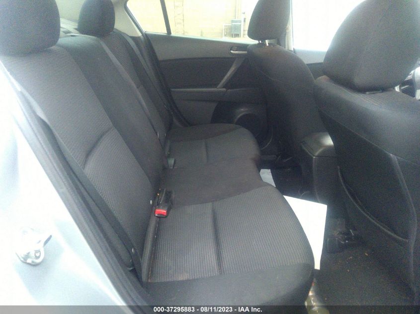 2013 MAZDA MAZDA3 I SV - JM1BL1TF1D1713589