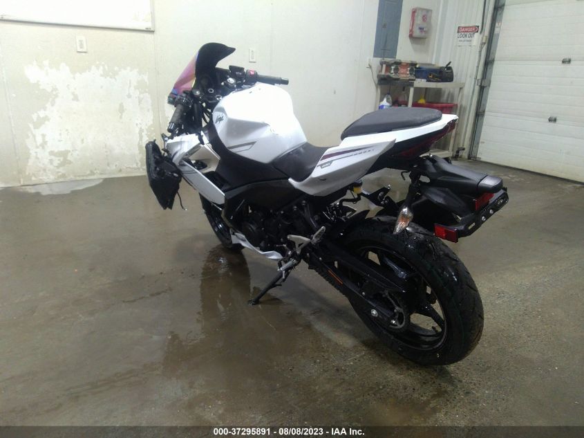 2023 KAWASAKI EX400 - JKAEXKG12PDAM3153