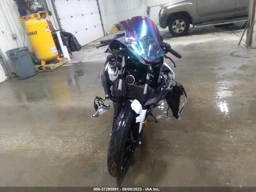 2023 KAWASAKI EX400 - JKAEXKG12PDAM3153