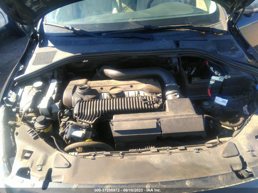 2013 VOLVO S60 T5 - YV1612FS4D2221682
