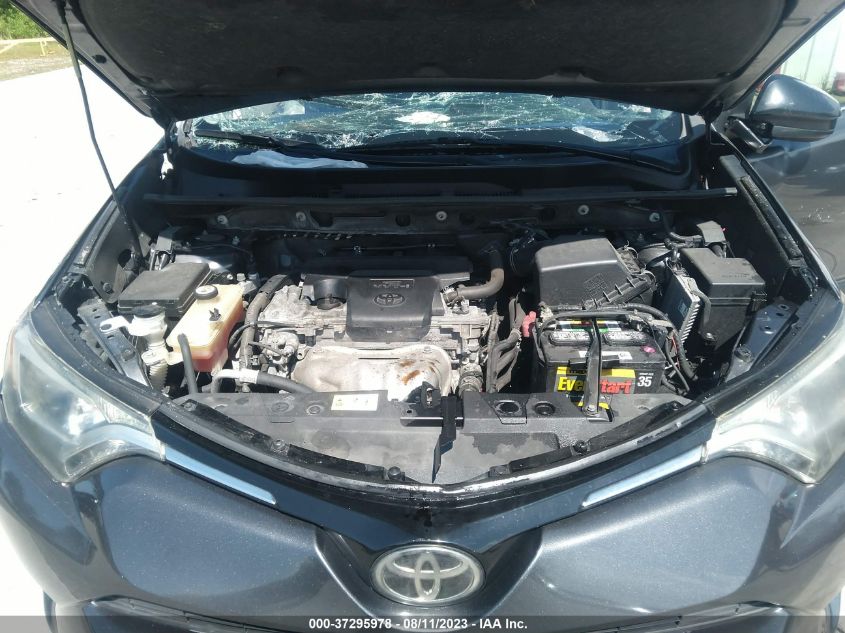2018 TOYOTA RAV4 LE - JTMZFREV5JJ733557
