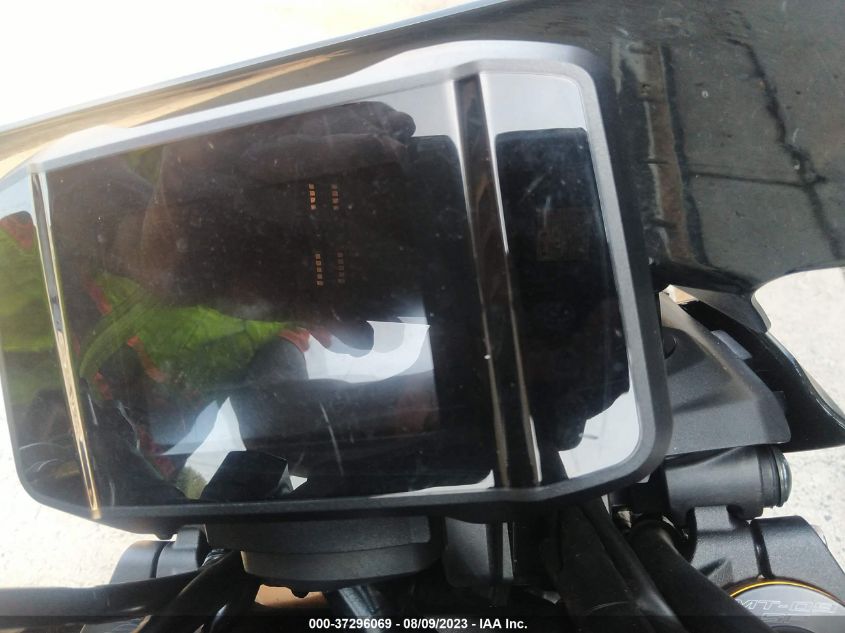 2022 YAMAHA MT09 D JYARN72E4NA000929