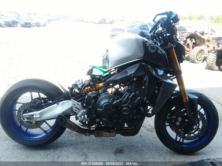2022 YAMAHA MT09 D JYARN72E4NA000929