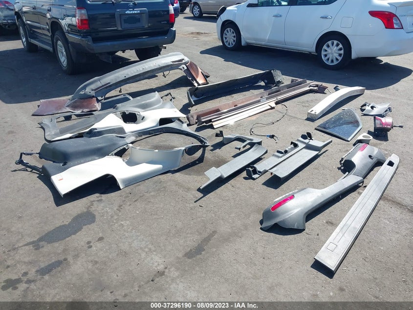 VIN 5TDYRKEC0MS044154 2021 TOYOTA SIENNA XLE