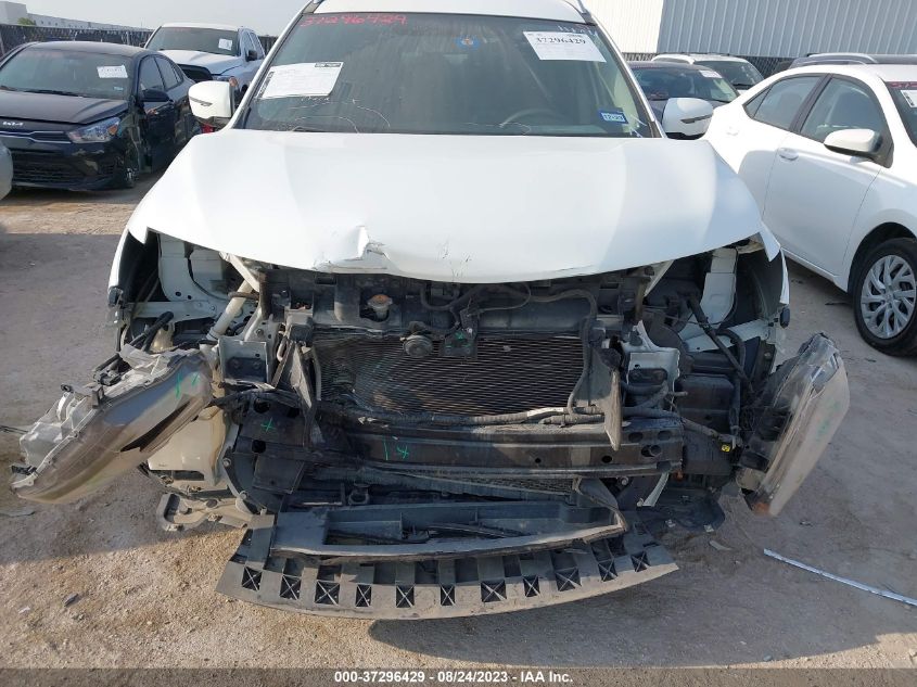 2016 NISSAN ROGUE SV - KNMAT2MT2GP611404