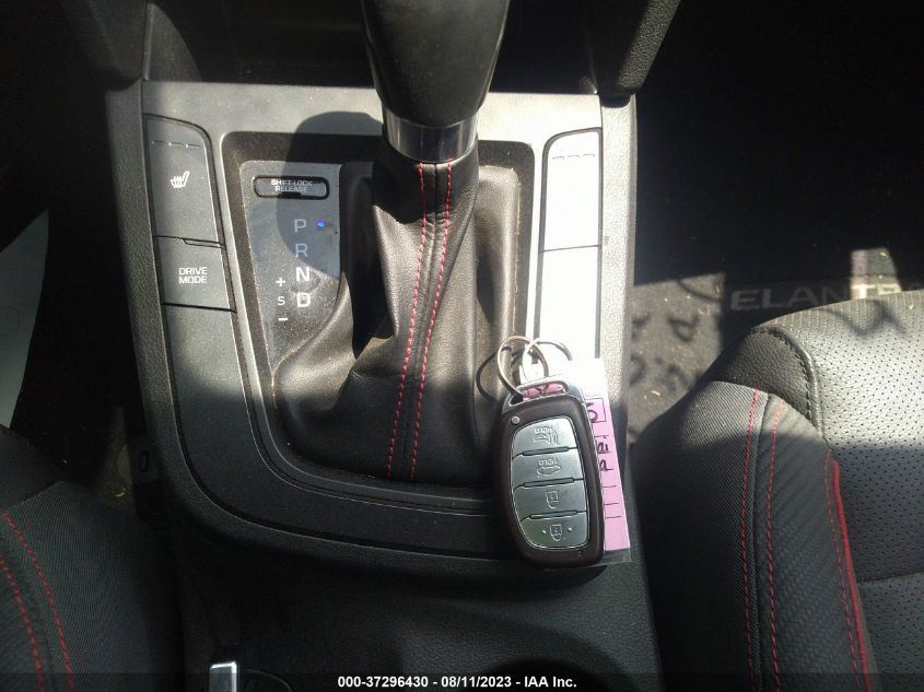 2019 HYUNDAI ELANTRA SPORT - KMHD04LB1KU885533