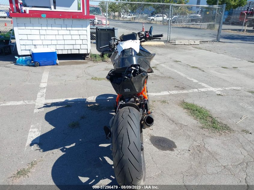 2020 KTM 1290 SUPER DUKE R VBKV39402LM924947