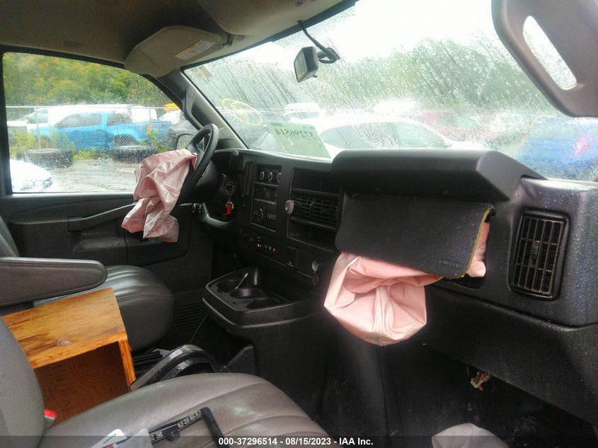VIN 1GCWGAFP6K1161692 2019 CHEVROLET EXPRESS CARGO VAN