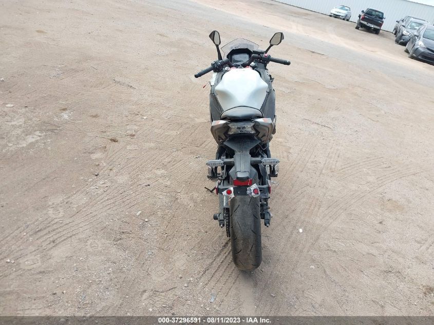 2023 KAWASAKI EX650 R - ML5EXER18PDA84966