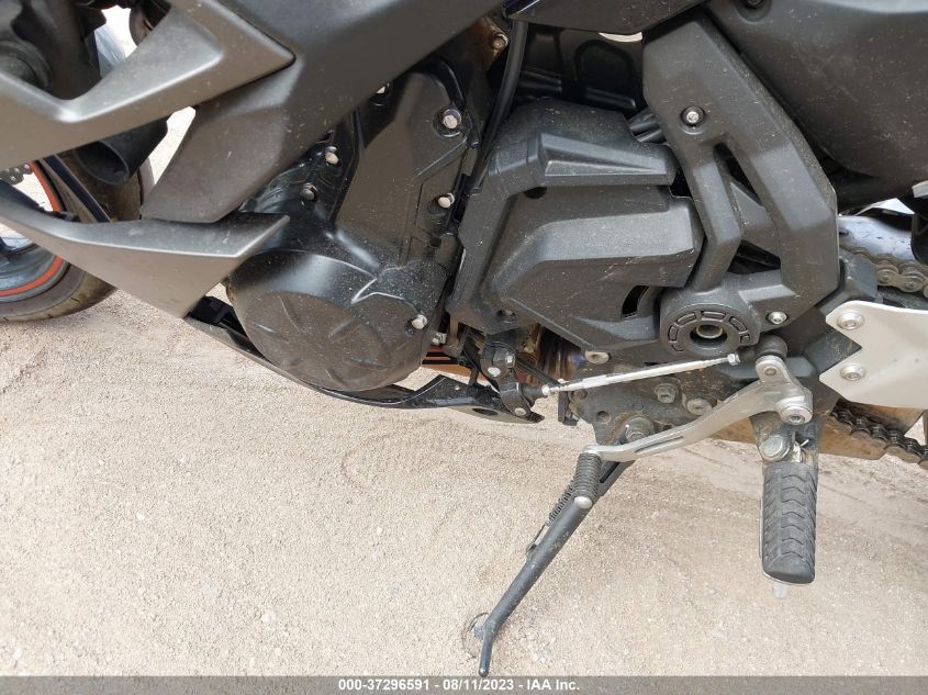 2023 KAWASAKI EX650 R - ML5EXER18PDA84966