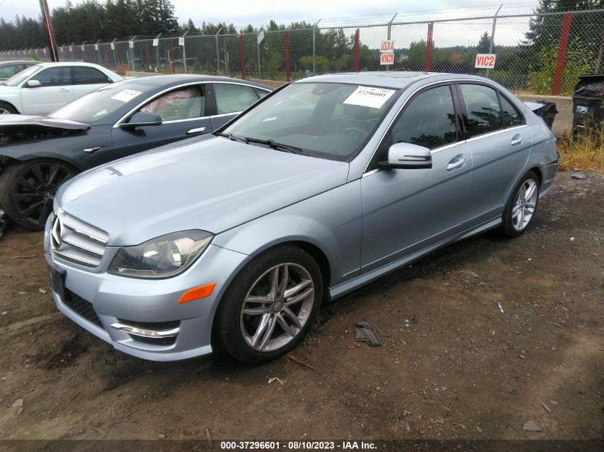 2013 MERCEDES-BENZ C-CLASS C 250 - WDDGF4HBXDR294041