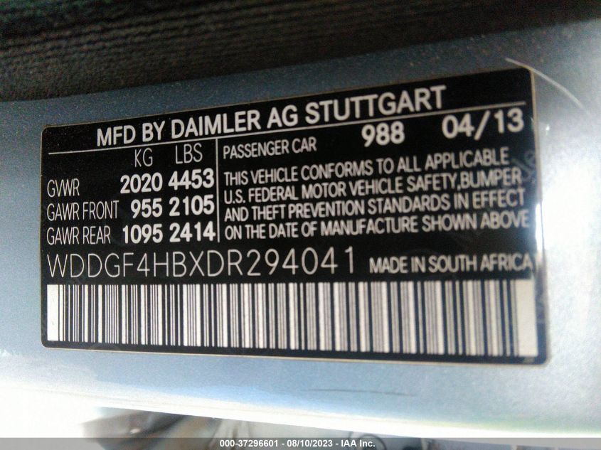 2013 MERCEDES-BENZ C-CLASS C 250 - WDDGF4HBXDR294041