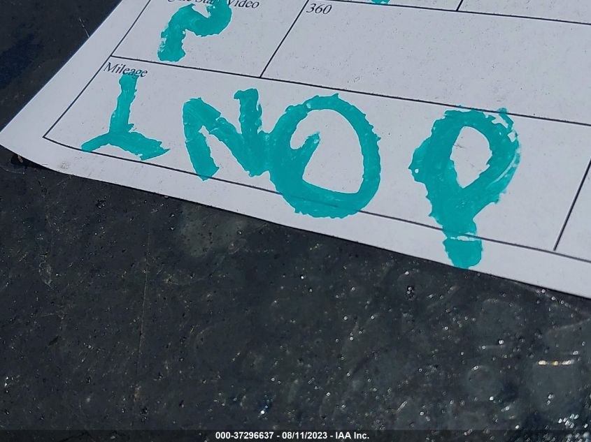 2018 TOYOTA RAV4 LE - JTMZFREV5JJ162247