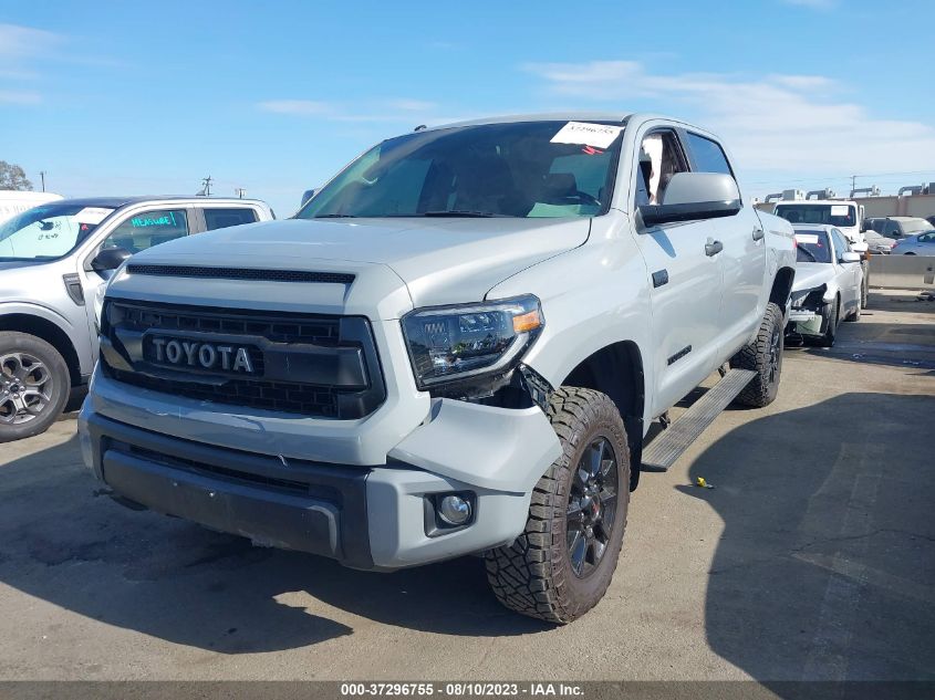 2017 TOYOTA TUNDRA 4WD SR5/TRD PRO - 5TFDY5F12HX614848