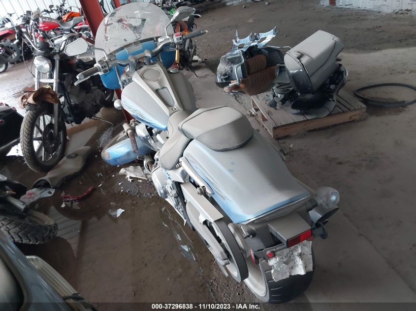 2011 YAMAHA XV1900 CU JYAVP27E6BA012905
