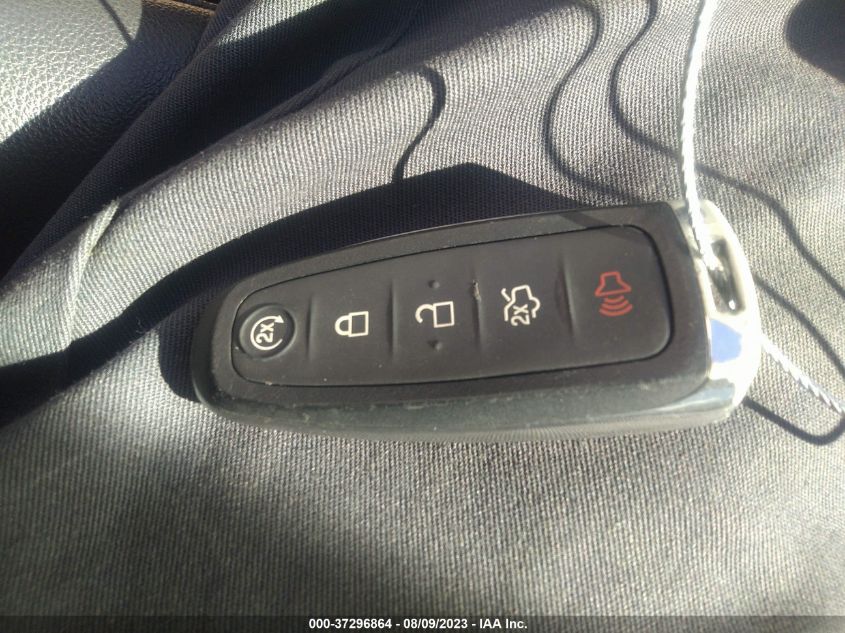 2017 FORD FOCUS TITANIUM - 1FADP3J20HL280226