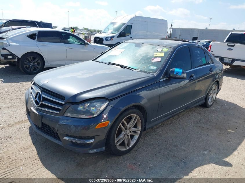 2014 MERCEDES-BENZ C-CLASS C 250 - WDDGF4HB9EA940959