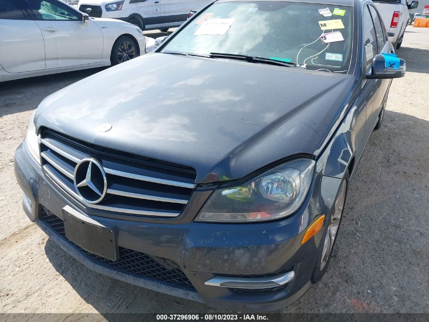 2014 MERCEDES-BENZ C-CLASS C 250 - WDDGF4HB9EA940959