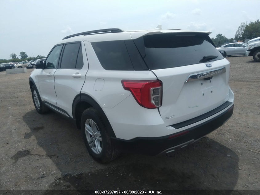 VIN 1FMSK8DH9NGA77946 2022 FORD EXPLORER XLT