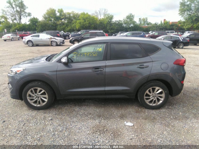 2017 HYUNDAI TUCSON SE - KM8J23A44HU343153