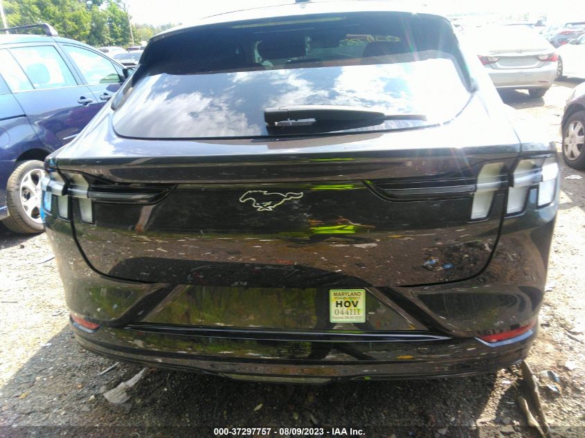 2021 FORD MUSTANG MACH-E PREMIUM - 3FMTK3SS1MMA66501