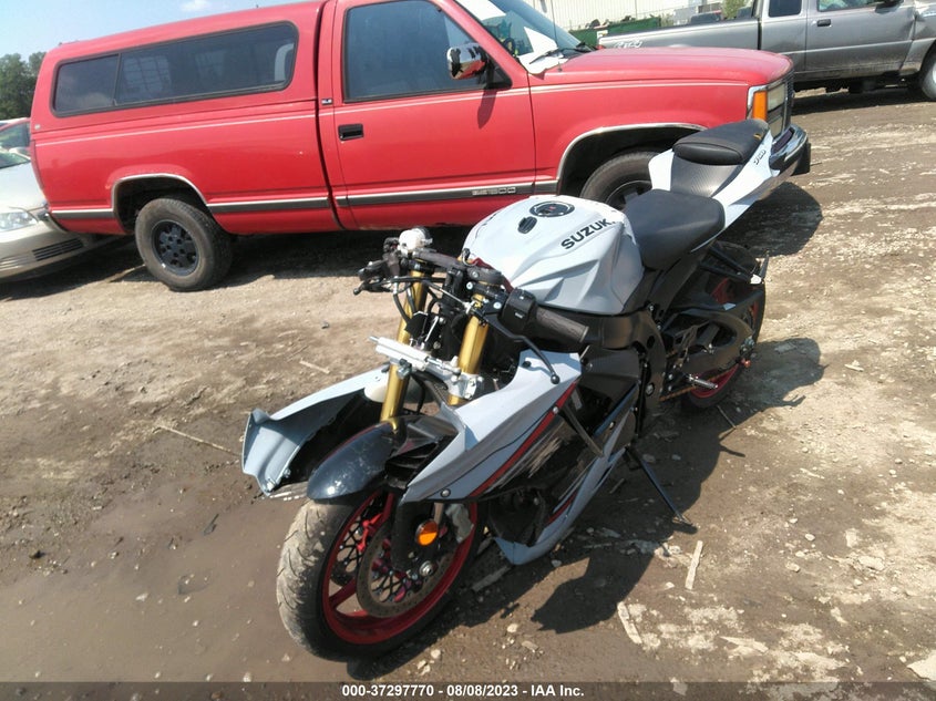 VIN JS1GR7MA6P7100843 2023 SUZUKI GSX-R750