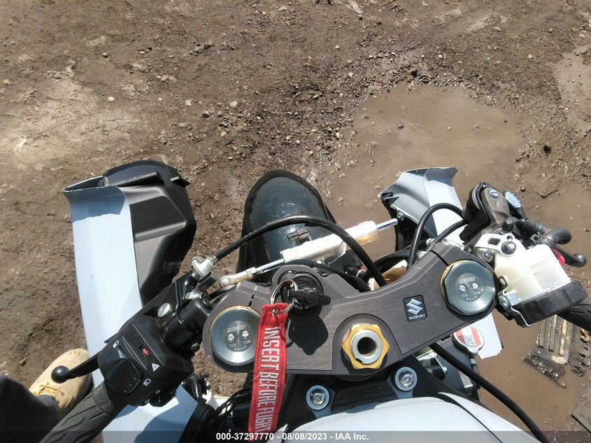 VIN JS1GR7MA6P7100843 2023 SUZUKI GSX-R750