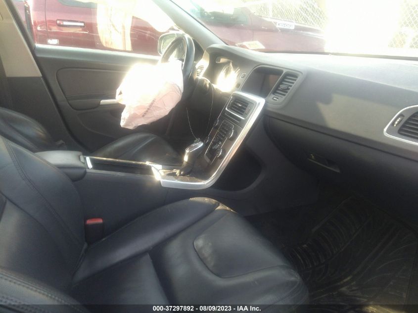2013 VOLVO S60 T5 - YV1612FH6D2185062